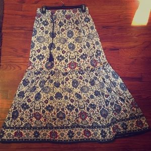 Max Studio floral skirt 💜🌺